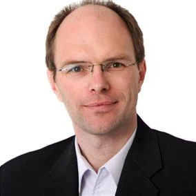 Prof. Dr. med. Berthold Langguth Porträt Prof. Dr. med. Berthold Langguth